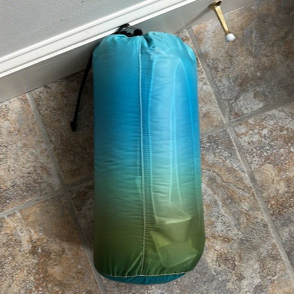 RUMPL x FP Movement Original Puffy Blanket NWT - Picture 7 of 15